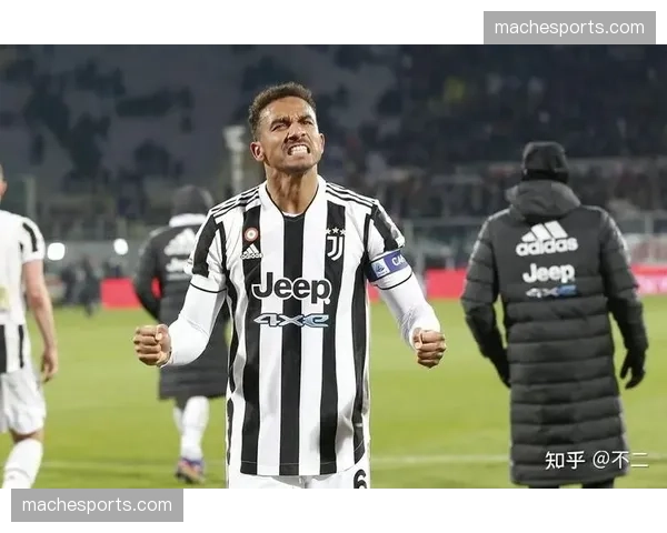 深度战术：都灵“4-4-2中位封锁”战术解析，如何应对意甲主流高位体系