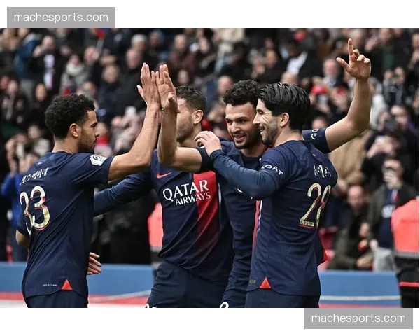 巴黎圣日耳曼轻取斯特拉斯堡，年轻中场贡萨洛·拉莫斯展现组织才华